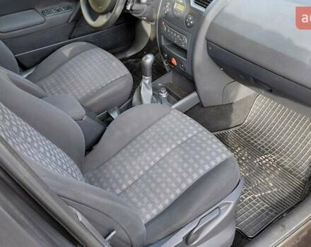 Черный Рено Меган, объемом двигателя 1.6 л и пробегом 235 тыс. км за 4850 $, фото 23 на Automoto.ua