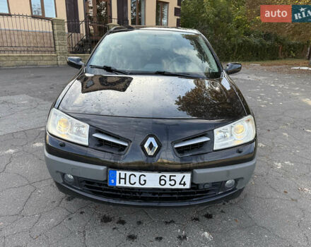 Черный Рено Меган, объемом двигателя 1.6 л и пробегом 210 тыс. км за 5950 $, фото 11 на Automoto.ua