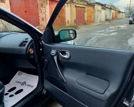 Чорний Рено Меган, об'ємом двигуна 1.6 л та пробігом 185 тис. км за 6199 $, фото 102 на Automoto.ua