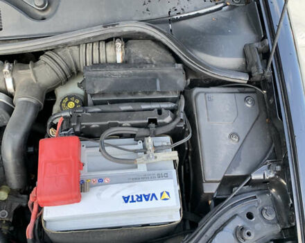 Рено Меган 2008 в Киеве на Automoto.ua Черный Рено Меган, объемом двигателя 2 л и пробегом 145 тыс. км за 7100 $, фото 36 на Automoto.ua