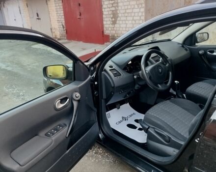 Чорний Рено Меган, об'ємом двигуна 1.6 л та пробігом 185 тис. км за 6199 $, фото 17 на Automoto.ua