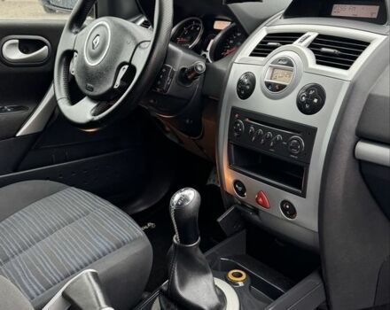 Черный Рено Меган, объемом двигателя 1.6 л и пробегом 160 тыс. км за 6300 $, фото 18 на Automoto.ua