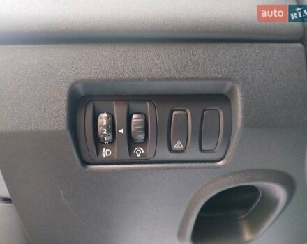 Чорний Рено Меган, об'ємом двигуна 1.6 л та пробігом 185 тис. км за 6199 $, фото 93 на Automoto.ua