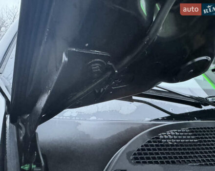 Чорний Рено Меган, об'ємом двигуна 1.6 л та пробігом 234 тис. км за 6500 $, фото 52 на Automoto.ua
