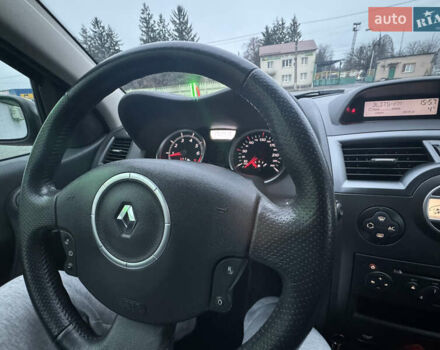 Чорний Рено Меган, об'ємом двигуна 1.6 л та пробігом 234 тис. км за 6500 $, фото 59 на Automoto.ua