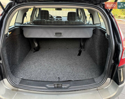 Черный Рено Меган, объемом двигателя 1.6 л и пробегом 210 тыс. км за 5950 $, фото 31 на Automoto.ua