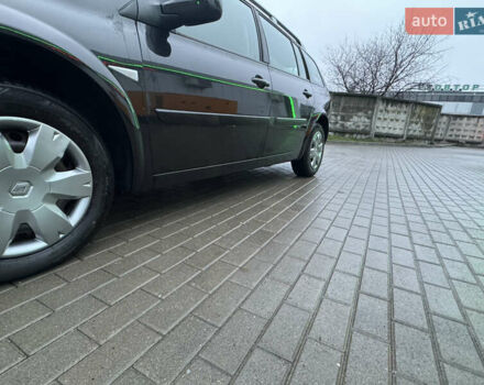 Чорний Рено Меган, об'ємом двигуна 1.6 л та пробігом 234 тис. км за 6500 $, фото 27 на Automoto.ua