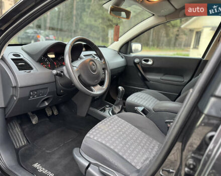 Чорний Рено Меган, об'ємом двигуна 1.6 л та пробігом 222 тис. км за 5450 $, фото 19 на Automoto.ua