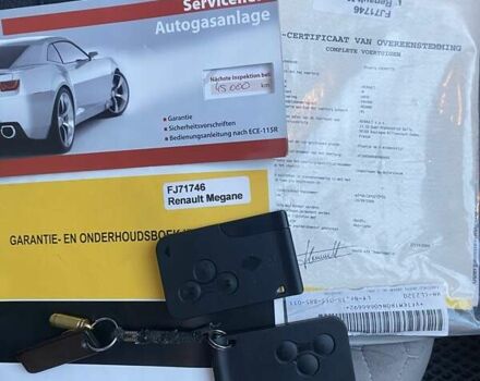 Чорний Рено Меган, об'ємом двигуна 1.6 л та пробігом 254 тис. км за 5100 $, фото 20 на Automoto.ua