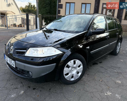 Черный Рено Меган, объемом двигателя 1.6 л и пробегом 210 тыс. км за 5950 $, фото 1 на Automoto.ua