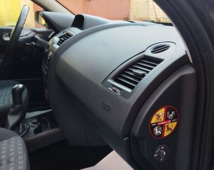 Чорний Рено Меган, об'ємом двигуна 1.6 л та пробігом 185 тис. км за 6199 $, фото 97 на Automoto.ua