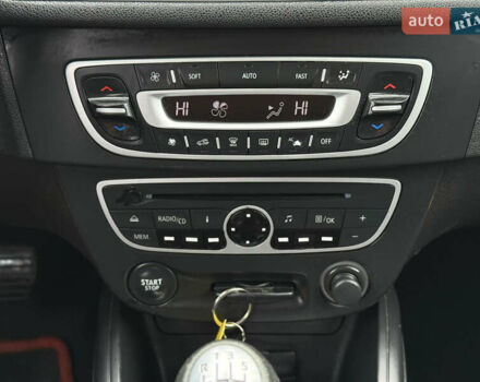 Чорний Рено Меган, об'ємом двигуна 1.6 л та пробігом 172 тис. км за 6900 $, фото 41 на Automoto.ua