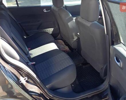 Черный Рено Меган, объемом двигателя 1.6 л и пробегом 206 тыс. км за 5999 $, фото 19 на Automoto.ua