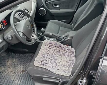 Черный Рено Меган, объемом двигателя 1.9 л и пробегом 243 тыс. км за 7300 $, фото 4 на Automoto.ua