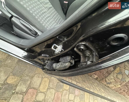 Черный Рено Меган, объемом двигателя 1.6 л и пробегом 190 тыс. км за 5300 $, фото 77 на Automoto.ua