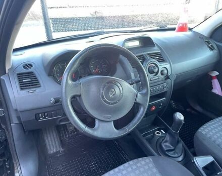 Черный Рено Меган, объемом двигателя 1.6 л и пробегом 257 тыс. км за 5100 $, фото 4 на Automoto.ua