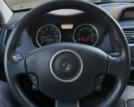 Черный Рено Меган, объемом двигателя 1.6 л и пробегом 200 тыс. км за 6200 $, фото 51 на Automoto.ua