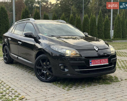 Рено Меган 2009 в Харькове на Automoto.ua Черный Рено Меган, объемом двигателя 1.6 л и пробегом 225 тыс. км за 7600 $, фото 1 на Automoto.ua