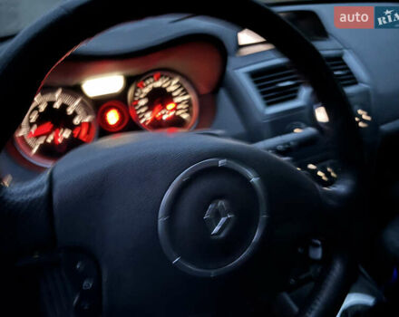 Чорний Рено Меган, об'ємом двигуна 1.6 л та пробігом 168 тис. км за 5100 $, фото 4 на Automoto.ua