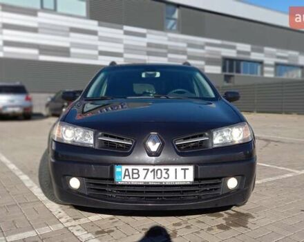 Черный Рено Меган, объемом двигателя 1.6 л и пробегом 206 тыс. км за 5999 $, фото 2 на Automoto.ua