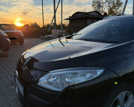 Рено Меган 2009 у Львові на Automoto.ua Чорний Рено Меган, об'ємом двигуна 1.87 л та пробігом 299 тис. км за 7000 $, фото 4 на Automoto.ua