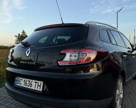 Рено Меган 2009 у Львові на Automoto.ua Чорний Рено Меган, об'ємом двигуна 1.87 л та пробігом 299 тис. км за 7000 $, фото 33 на Automoto.ua