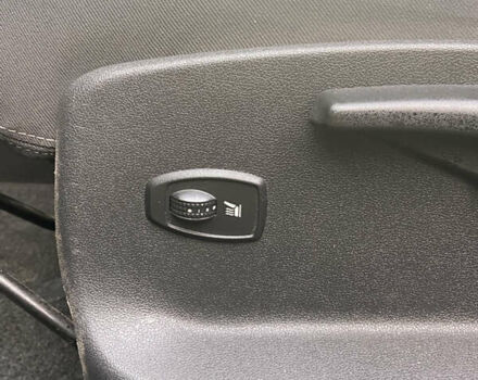 Рено Меган 2009 в Ровно на Automoto.ua Черный Рено Меган, объемом двигателя 1.9 л и пробегом 230 тыс. км за 6500 $, фото 11 на Automoto.ua