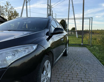 Рено Меган 2009 у Львові на Automoto.ua Чорний Рено Меган, об'ємом двигуна 1.87 л та пробігом 299 тис. км за 7000 $, фото 6 на Automoto.ua