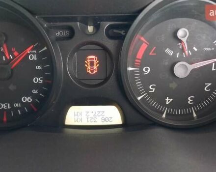 Черный Рено Меган, объемом двигателя 1.6 л и пробегом 206 тыс. км за 5999 $, фото 14 на Automoto.ua