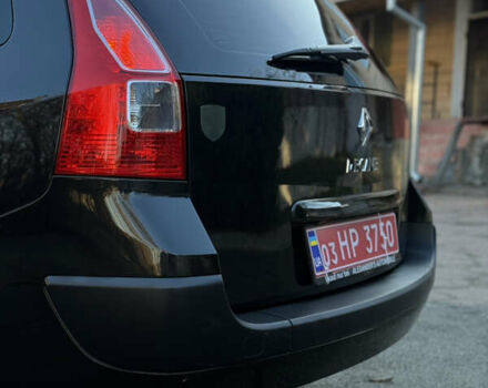 Черный Рено Меган, объемом двигателя 1.6 л и пробегом 200 тыс. км за 6200 $, фото 24 на Automoto.ua