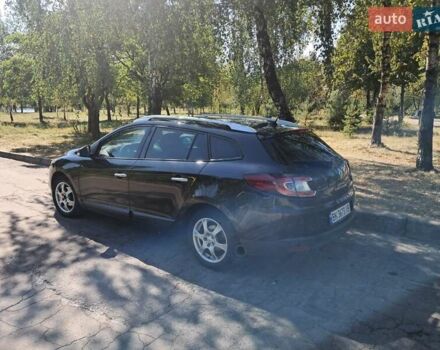 Черный Рено Меган, объемом двигателя 1.4 л и пробегом 230 тыс. км за 7200 $, фото 2 на Automoto.ua
