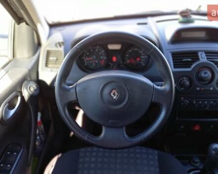 Черный Рено Меган, объемом двигателя 1.6 л и пробегом 206 тыс. км за 5999 $, фото 23 на Automoto.ua