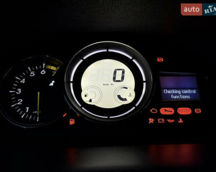 Чорний Рено Меган, об'ємом двигуна 1.6 л та пробігом 172 тис. км за 6900 $, фото 111 на Automoto.ua