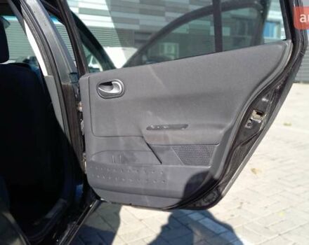 Черный Рено Меган, объемом двигателя 1.6 л и пробегом 206 тыс. км за 5999 $, фото 17 на Automoto.ua