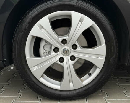 Чорний Рено Меган, об'ємом двигуна 1.6 л та пробігом 172 тис. км за 6900 $, фото 105 на Automoto.ua