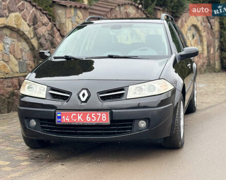 Черный Рено Меган, объемом двигателя 1.6 л и пробегом 190 тыс. км за 5300 $, фото 7 на Automoto.ua