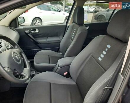 Чорний Рено Меган, об'ємом двигуна 1.6 л та пробігом 187 тис. км за 6200 $, фото 37 на Automoto.ua