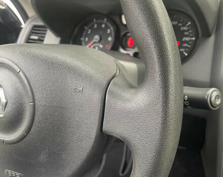 Черный Рено Меган, объемом двигателя 1.6 л и пробегом 196 тыс. км за 5950 $, фото 16 на Automoto.ua