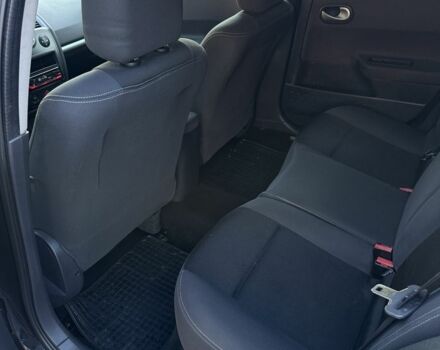 Черный Рено Меган, объемом двигателя 1.6 л и пробегом 200 тыс. км за 6200 $, фото 17 на Automoto.ua