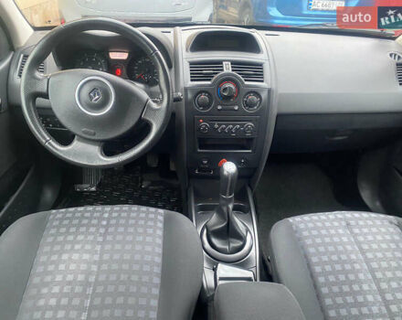 Черный Рено Меган, объемом двигателя 0 л и пробегом 180 тыс. км за 5390 $, фото 10 на Automoto.ua