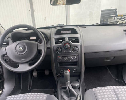 Черный Рено Меган, объемом двигателя 1.6 л и пробегом 196 тыс. км за 5950 $, фото 23 на Automoto.ua