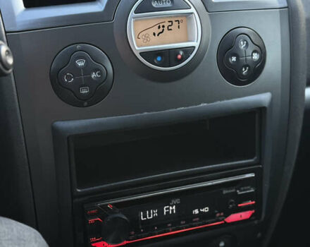 Черный Рено Меган, объемом двигателя 1.6 л и пробегом 200 тыс. км за 6200 $, фото 63 на Automoto.ua