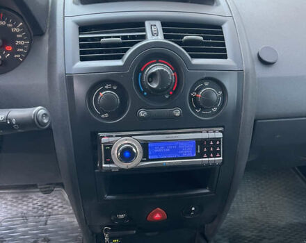 Черный Рено Меган, объемом двигателя 1.6 л и пробегом 219 тыс. км за 4599 $, фото 13 на Automoto.ua