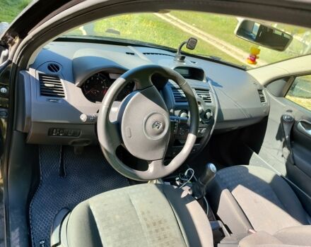 Черный Рено Меган, объемом двигателя 1.6 л и пробегом 190 тыс. км за 5800 $, фото 3 на Automoto.ua