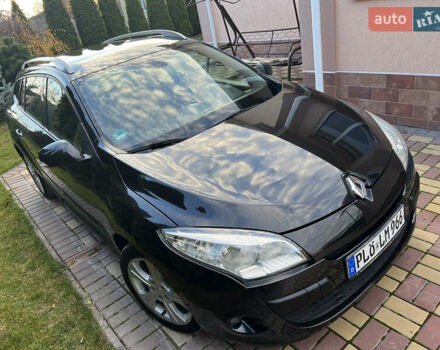 Черный Рено Меган, объемом двигателя 1.6 л и пробегом 213 тыс. км за 7350 $, фото 28 на Automoto.ua