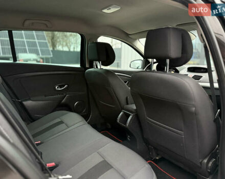 Чорний Рено Меган, об'ємом двигуна 1.6 л та пробігом 172 тис. км за 6900 $, фото 77 на Automoto.ua