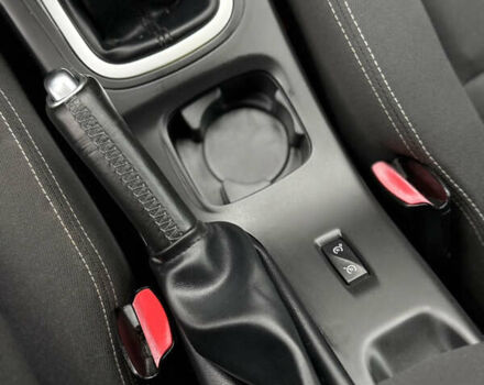 Чорний Рено Меган, об'ємом двигуна 1.6 л та пробігом 172 тис. км за 6900 $, фото 60 на Automoto.ua