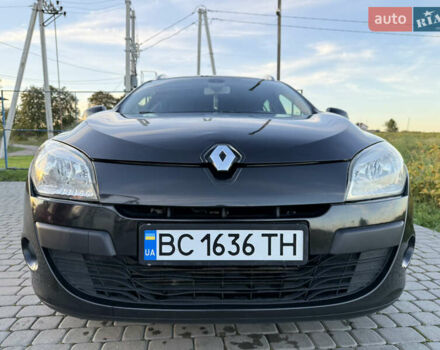 Рено Меган 2009 у Львові на Automoto.ua Чорний Рено Меган, об'ємом двигуна 1.87 л та пробігом 299 тис. км за 7000 $, фото 3 на Automoto.ua