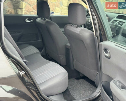 Черный Рено Меган, объемом двигателя 1.6 л и пробегом 190 тыс. км за 5300 $, фото 69 на Automoto.ua