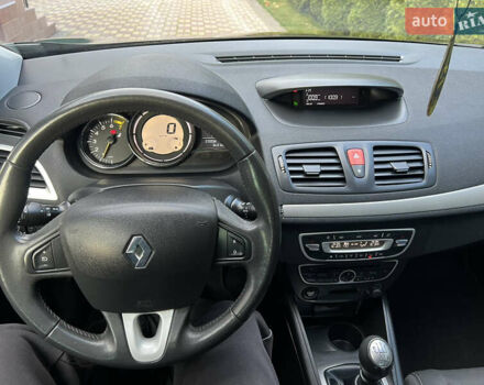 Черный Рено Меган, объемом двигателя 1.6 л и пробегом 213 тыс. км за 7350 $, фото 10 на Automoto.ua